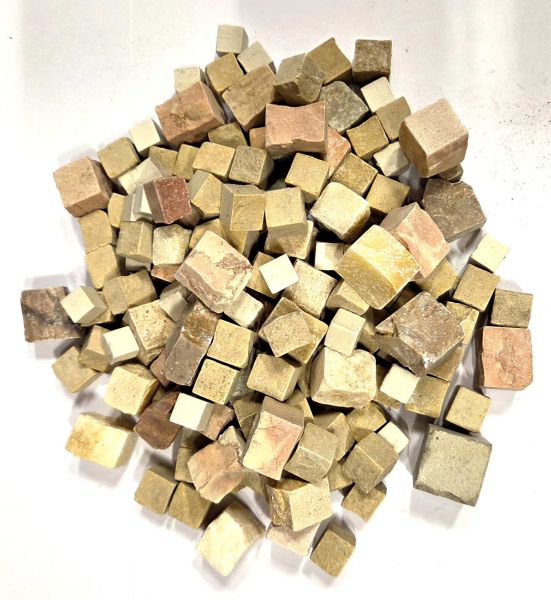Aktion Natursteinwürfel - Beige / Grau - 900 g